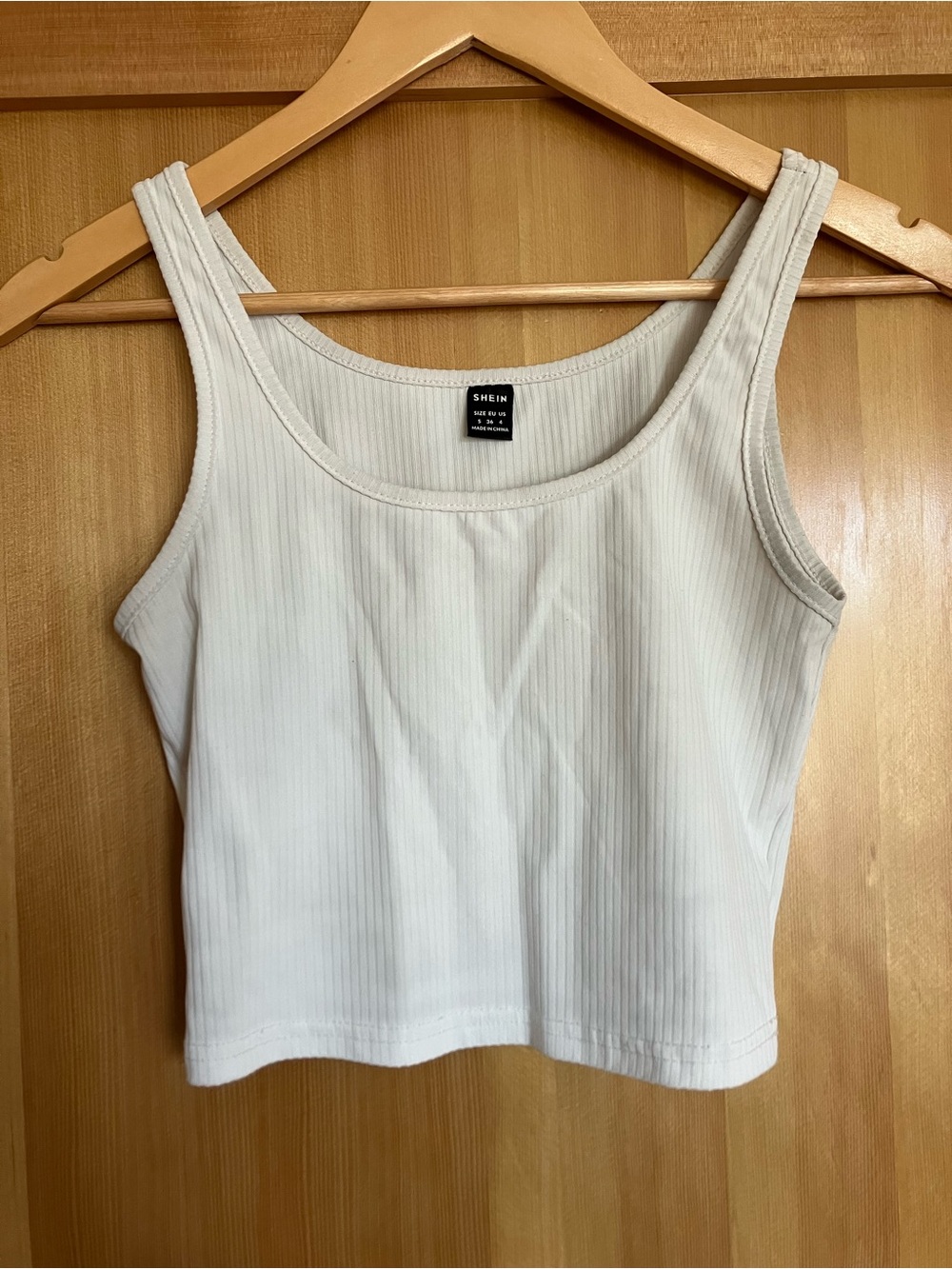 SHEIN Cream Ribbed Cropped Tank Top